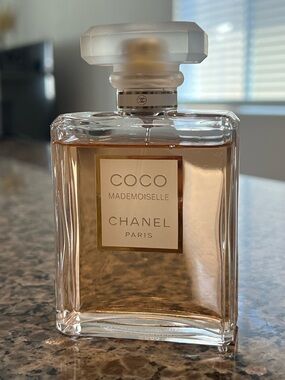 CHANEL Coco Mademoiselle Perfume Bottle 3.4 oz